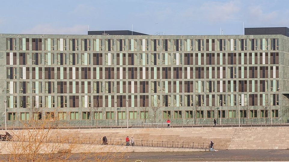 Dienstsitz des heutigen BMBF in Berlin Dienstsitz des heutigen BMBF in Berlin
