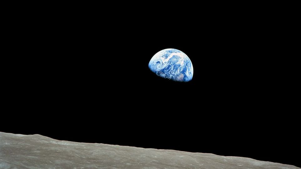 Die Erde, vom Mond aus gesehen