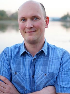 Dr. Michael Melzer