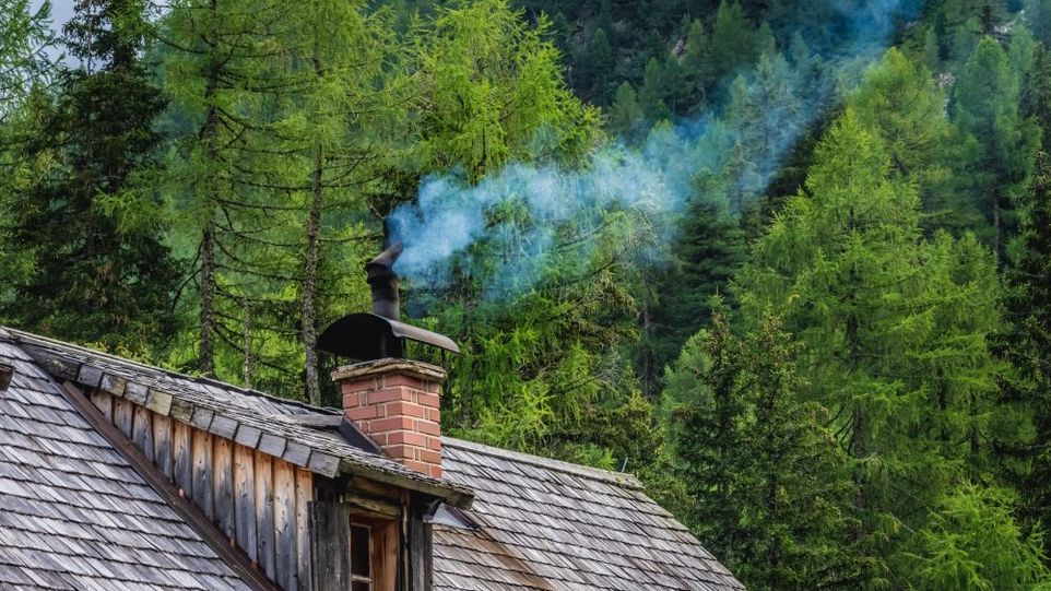 Smoking chimney