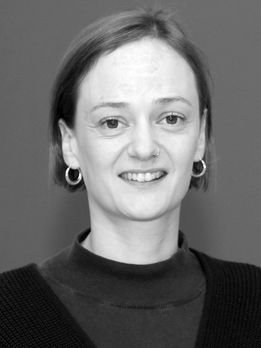 Dr. Amelie Stieg