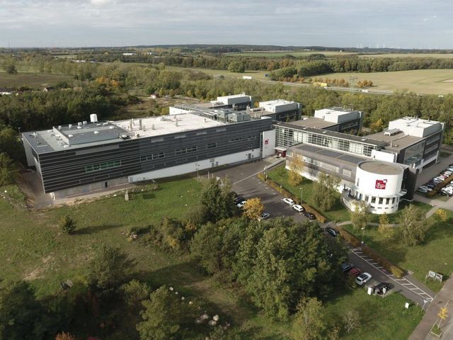 Institutsgebäude des IHP