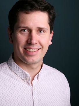 Dr. Daniel Schick