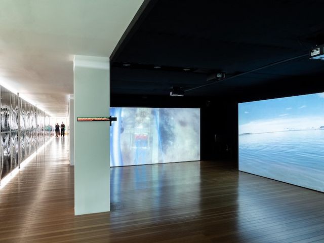 Ausstellungsraum der Ausstellung "Daten lauschen"