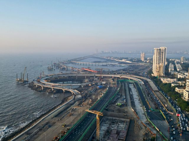 Mumbai highway