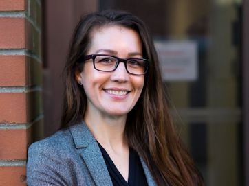 Dr. Rachel Lippert