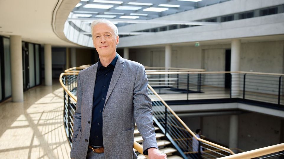 Portrait: Klaus Tochtermann