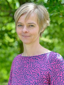 Dr. Kathleen Hermans